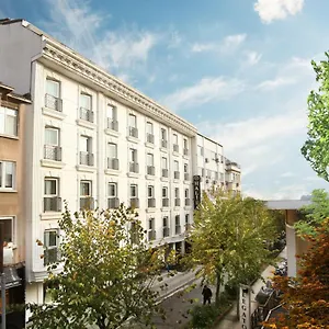 Hotel Halifaks, Istanboel